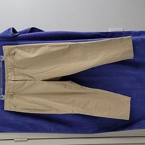 🌟3/$35 Old Navy Pixie mid-rise tan pants, size 16 plus.